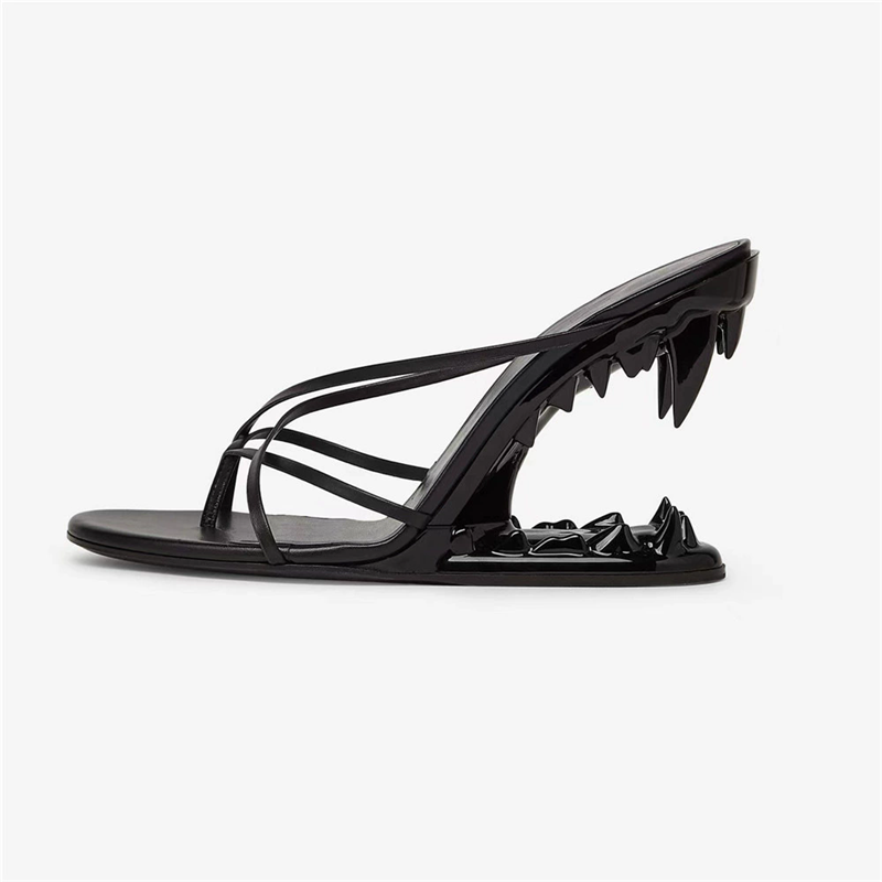 Novedad de verano, zapatillas  - Leather Classic Strap reseña y precio